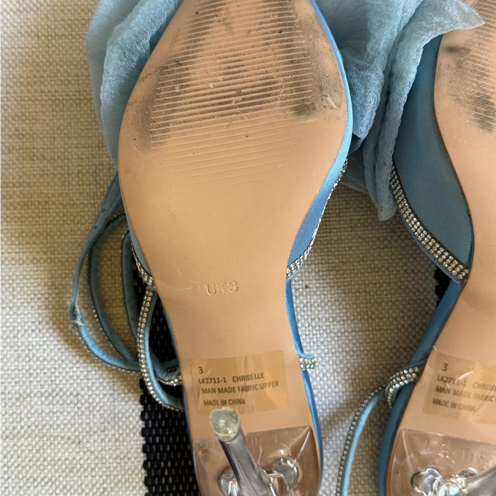EGO Blue Heels with Bow and Rhinestone Accent Size 5 - Picture 10 of 15